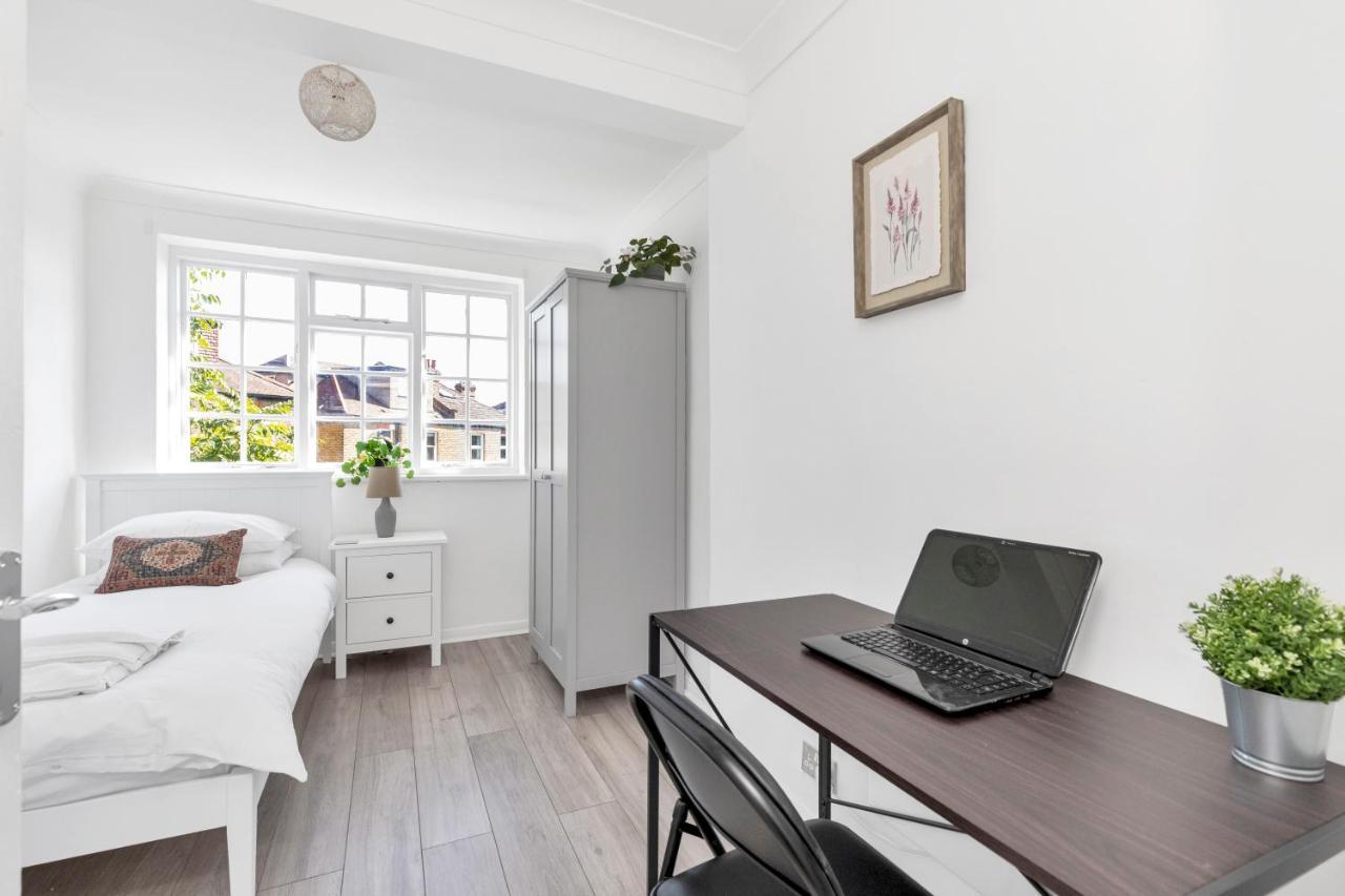 Modern Two Bedroom Apartment With Free Parking! London Luaran gambar